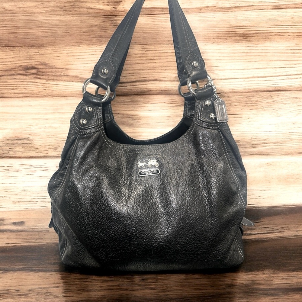 NEW Coach Madison Maggie black shoulder bag New With Tags